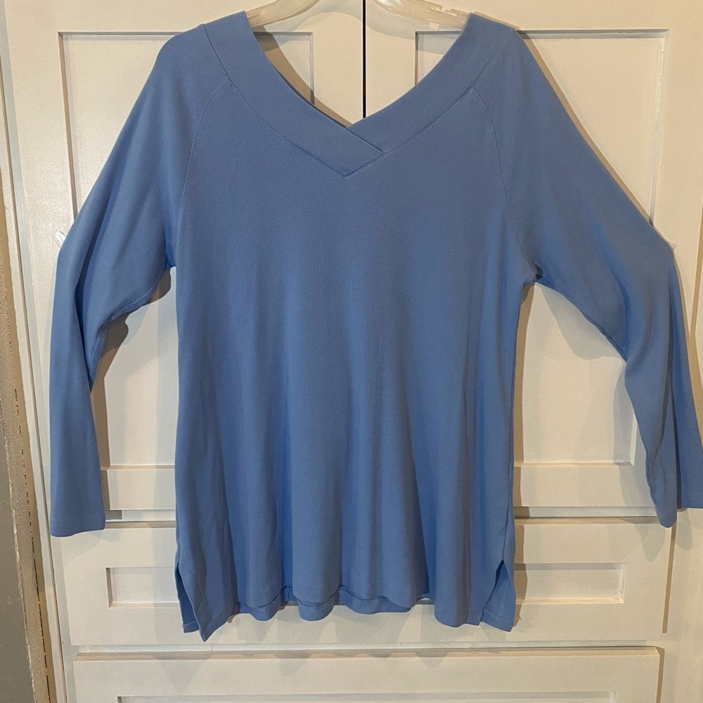 Soft surroundings blue large neck, lightweight shirt. Suz L